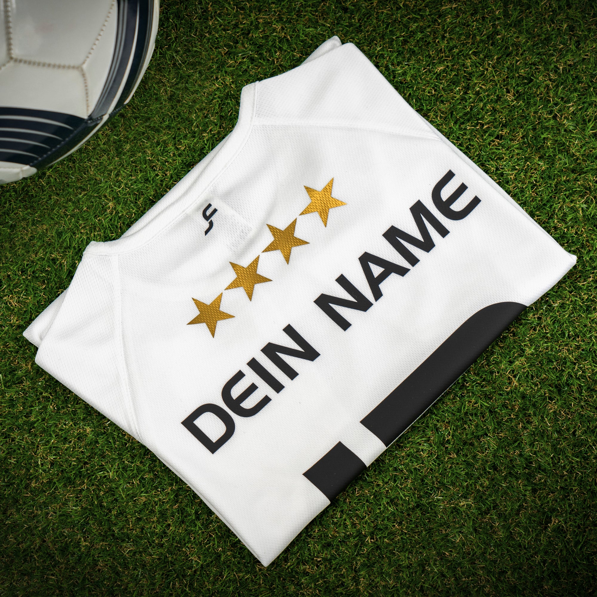 Personalisierte Fußball Trikot für Kinder mit deinem Namen und Nummer